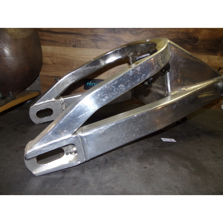 Bras oscillant Yamaha YZF-R1 2000