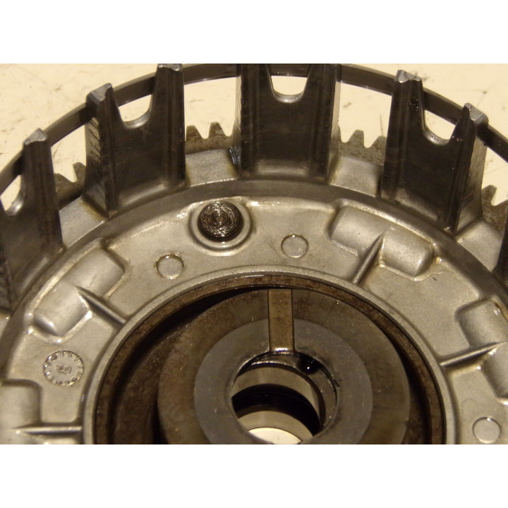 Cloche embrayage plateau Yamaha YZF-R 750 1995