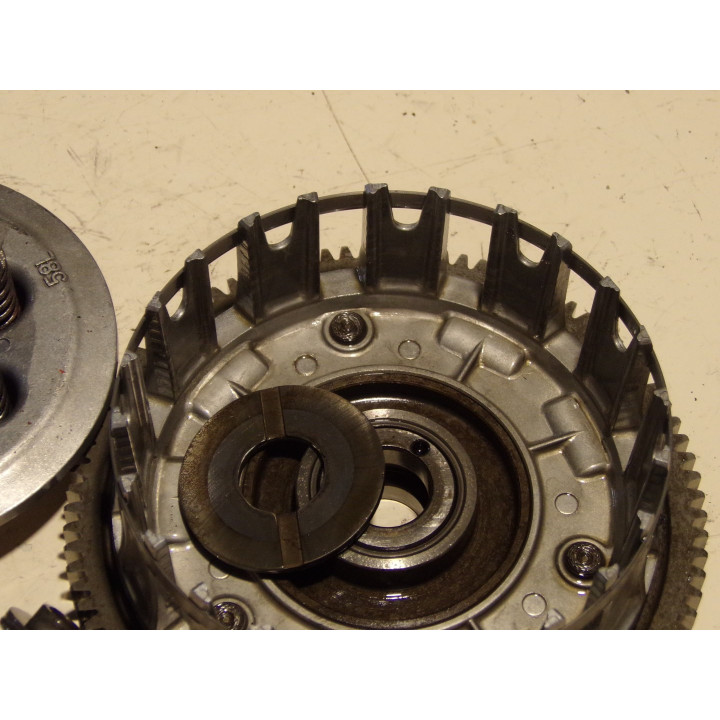 Cloche embrayage plateau Yamaha YZF-R 750 1995