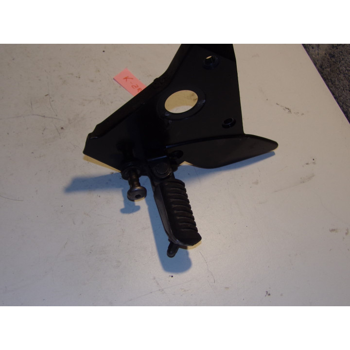 Platine gauche Kawasaki ZR-7 2000