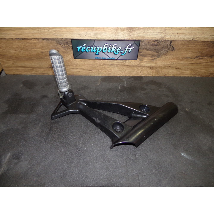 Repose pied passager gauche Kawasaki Ninja 250 R 2008
