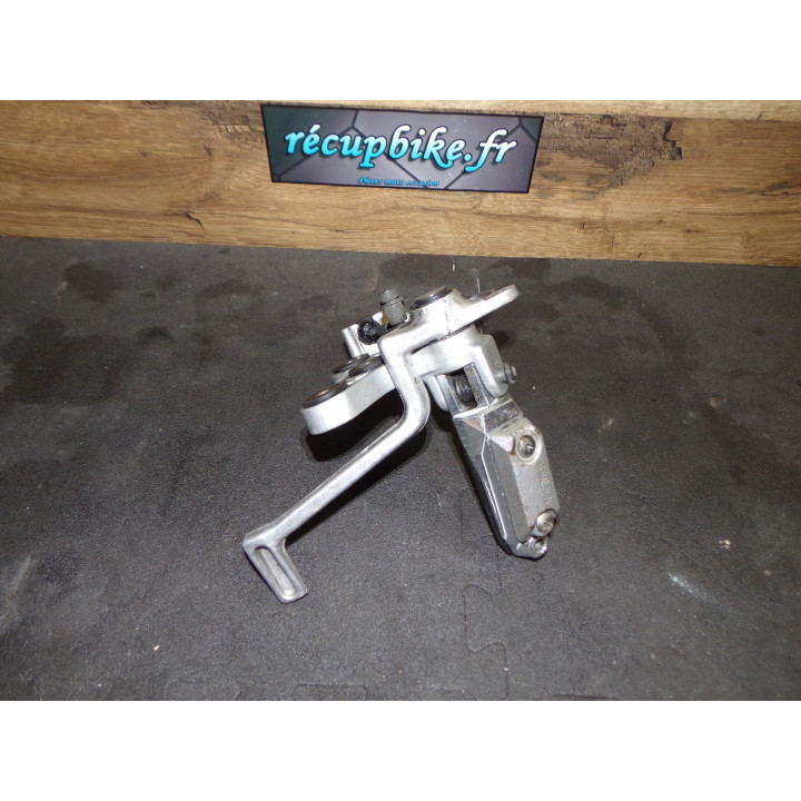 Platine frein droite Suzuki GSX-R Hayabusa 2000