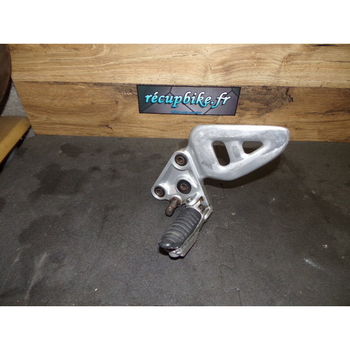 Platine gauche Suzuki GSX-R Hayabusa 2000