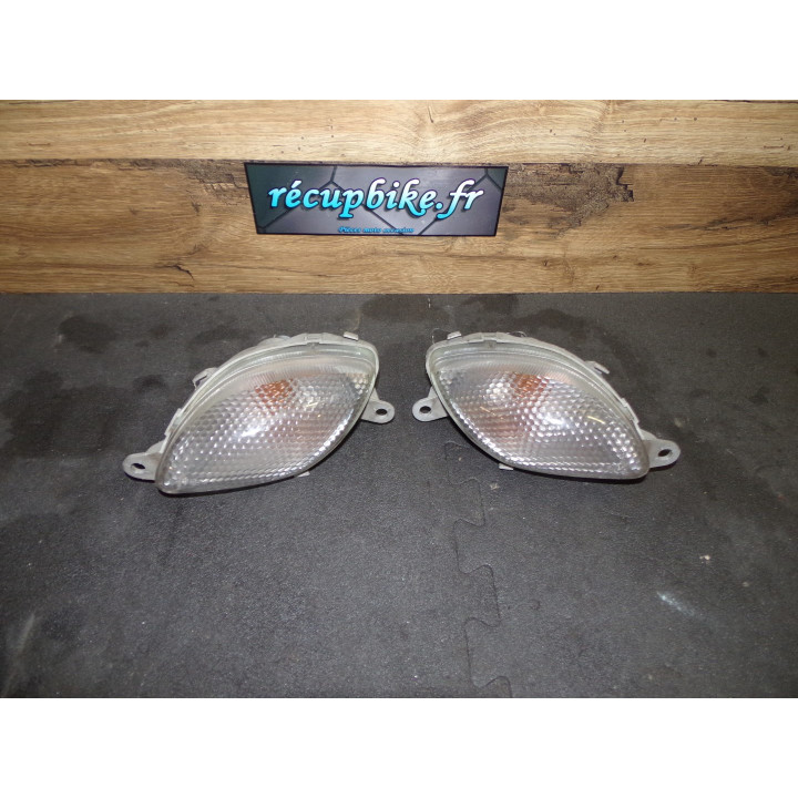 Clignotant avant Suzuki GSX-R Hayabusa 2000