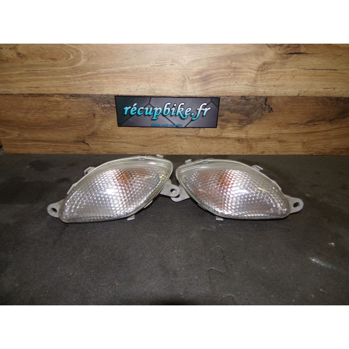 Clignotant avant Suzuki GSX-R Hayabusa 2000