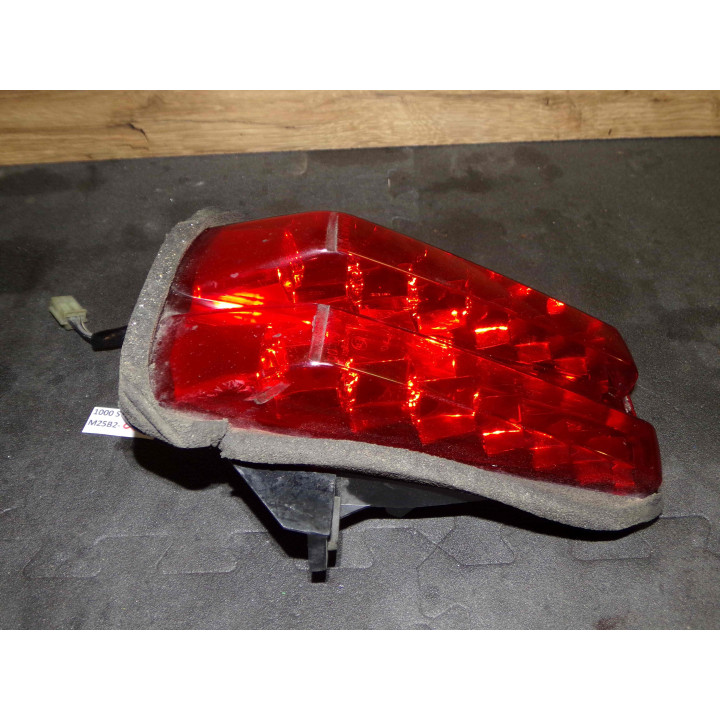 Feu arrière Suzuki 1000 SV S 2004