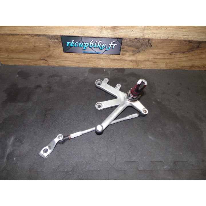 Platine gauche sélecteur Honda 900 CBR SC28 1994