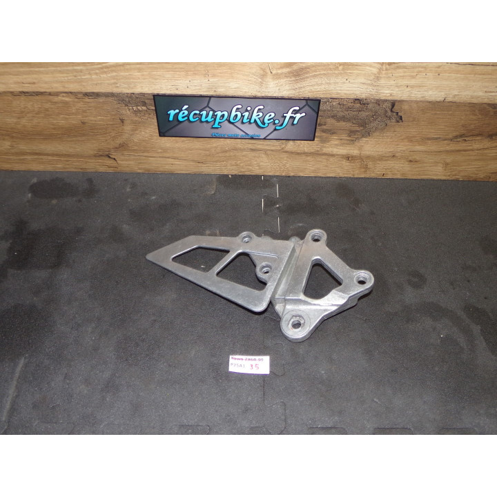 Platine droite Kawasaki ZX-6R 1996