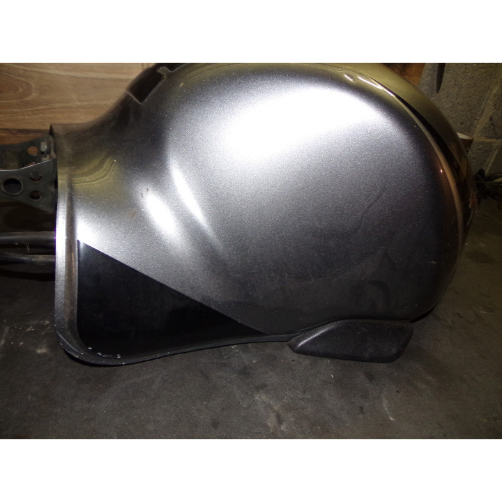 Réservoir Suzuki GSX-R Hayabusa 2000