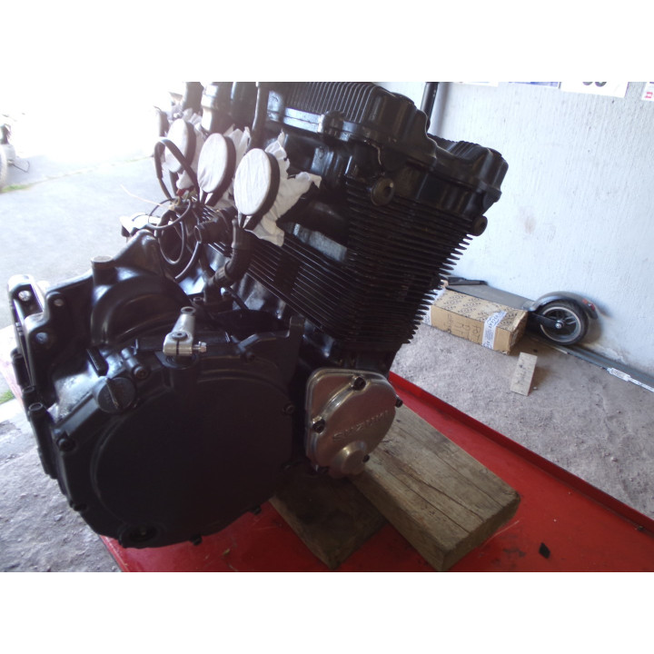 Moteur Suzuki 750 GSX-F R712