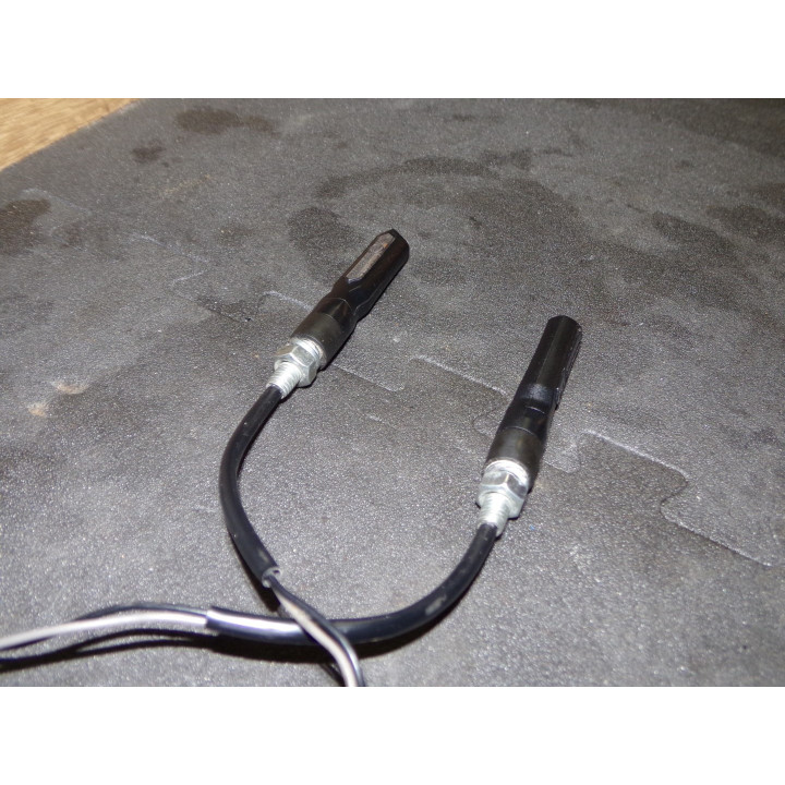 Clignotants Led progressifs noir universel