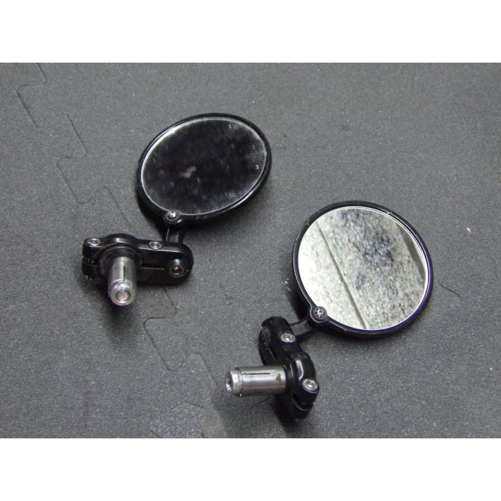 Rétroviseurs guidon adaptable