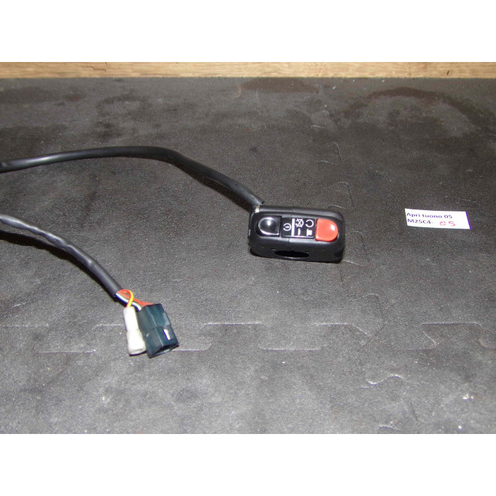 Commodo droit Aprilia Tuono 2005