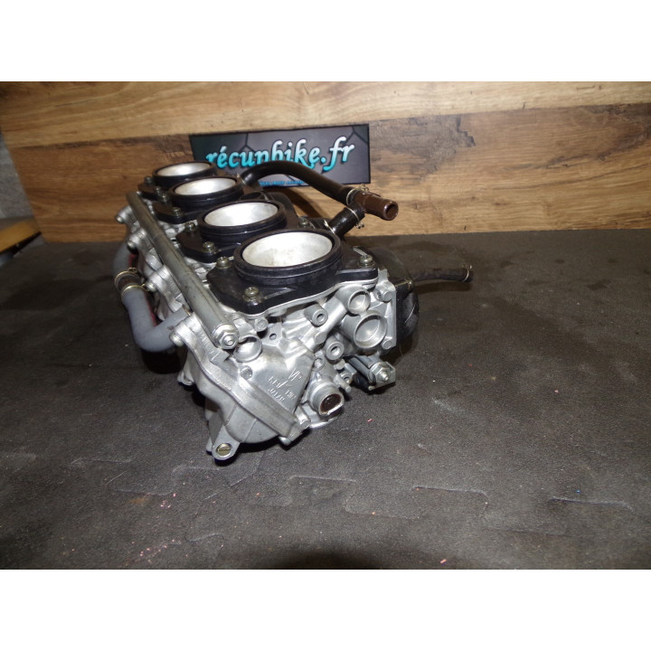 Rampe carburateur Honda 600 Hornet 2002