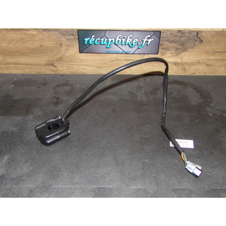 Commodo droit Aprilia Tuono 2005