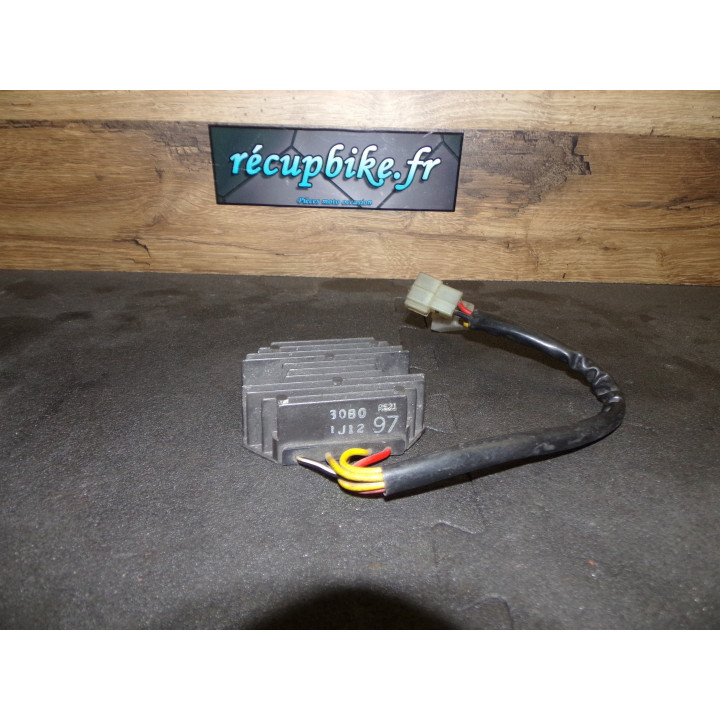 Régulateur charge Suzuki 500 GSE 1995
