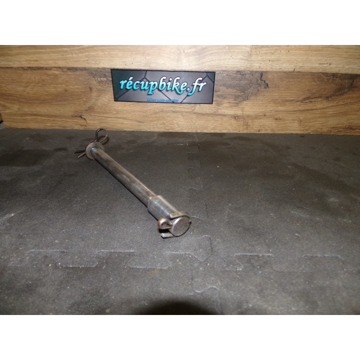 Axe de roue Yamaha XS 850 1980