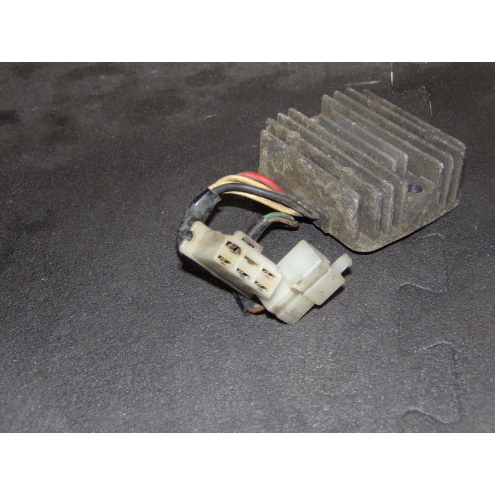 Régulateur redresseur Yamaha XS 850 1980