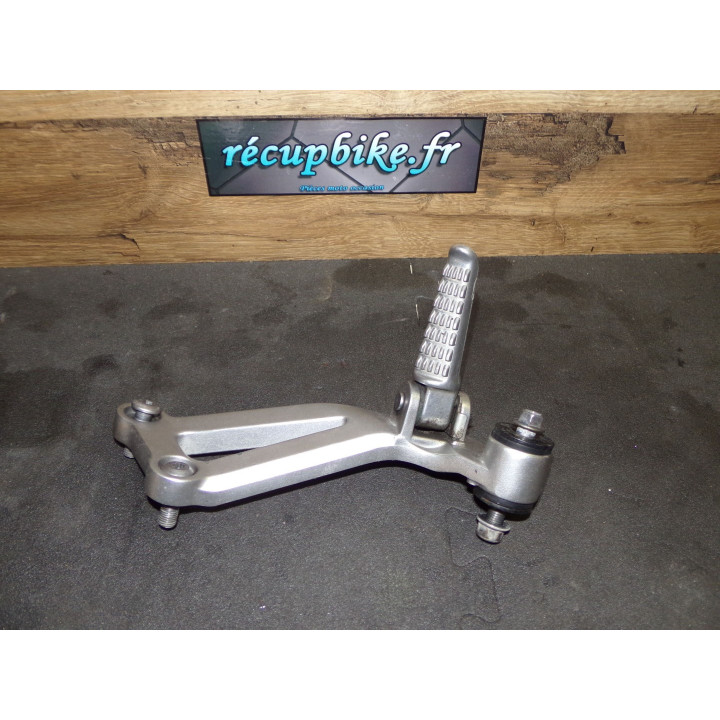 Repose pied passager droit Kawasaki 750 Z