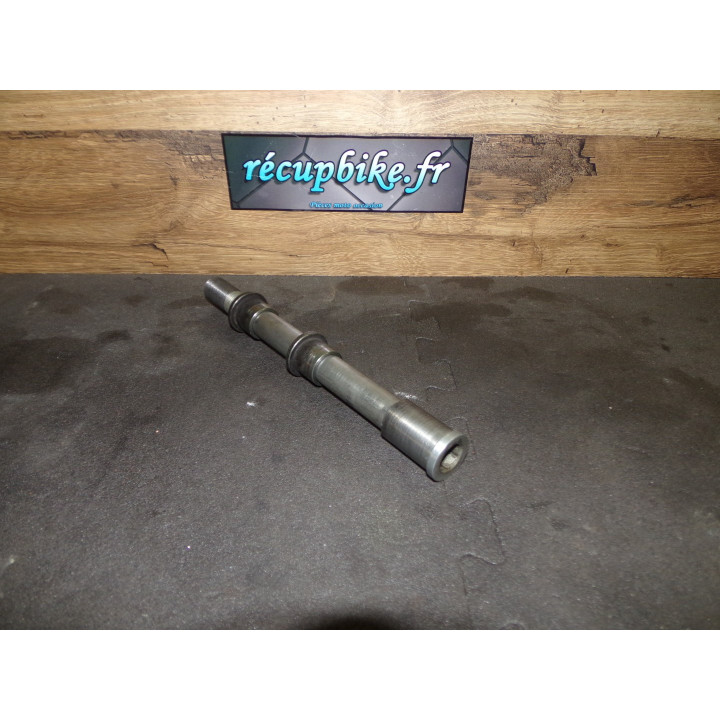 Axe de roue avant Kawasaki 750 Z 2005