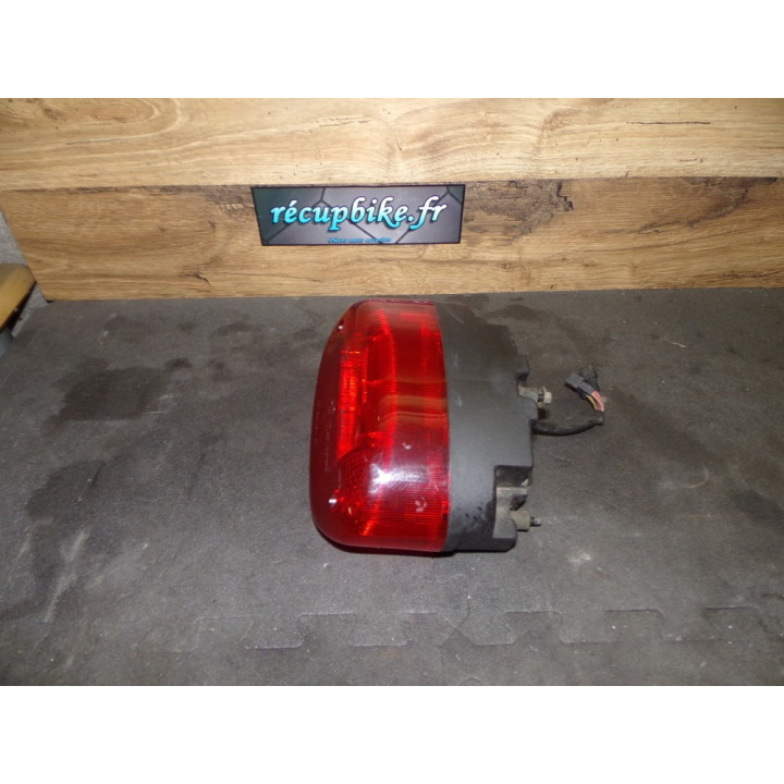 Feu arrière Triumph 1200 Trophy 2000