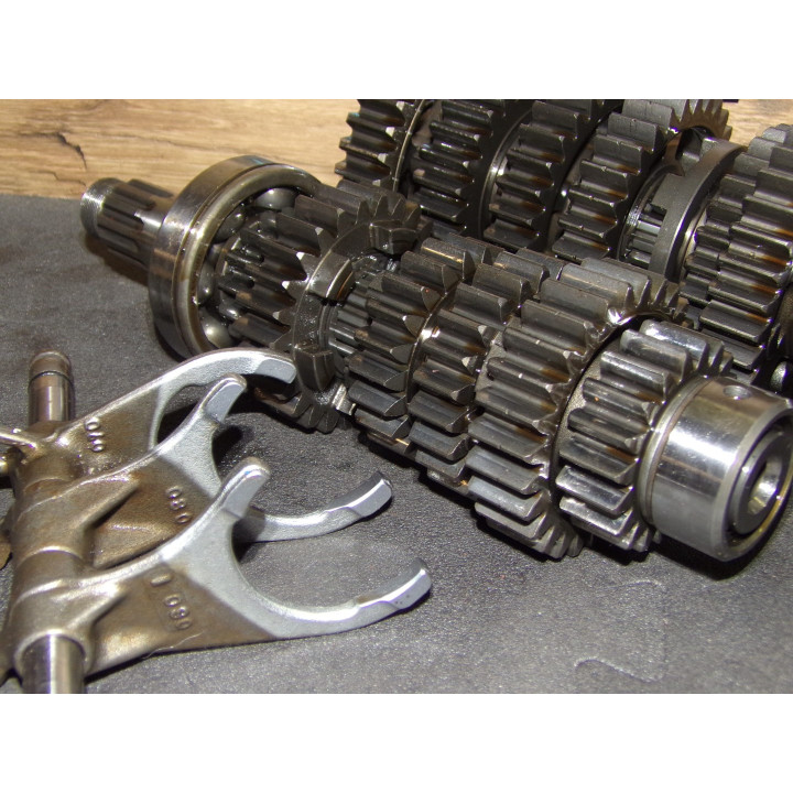 Boite de vitesse fourchette Triumph 1200 Trophy 2000