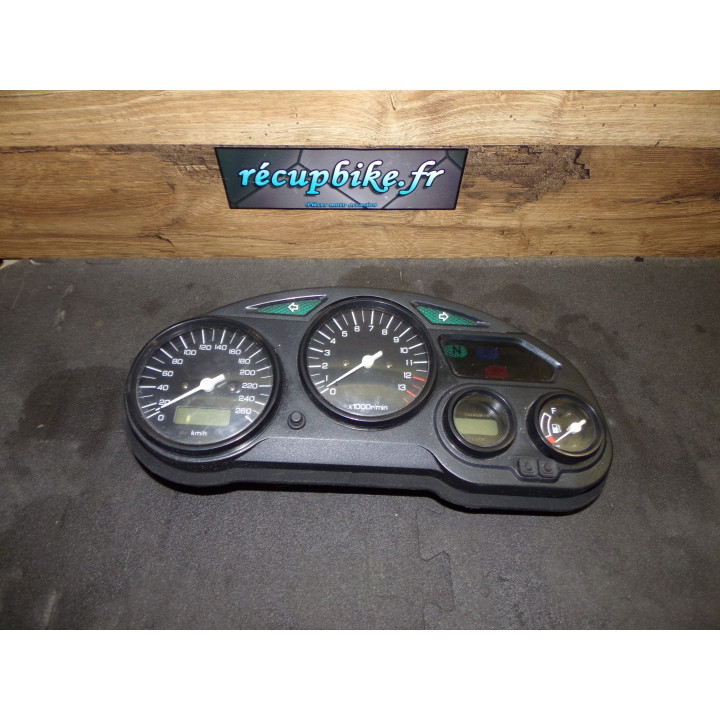 Compteur vitesse Suzuki 750 GSX-F 2006 tableau de bord