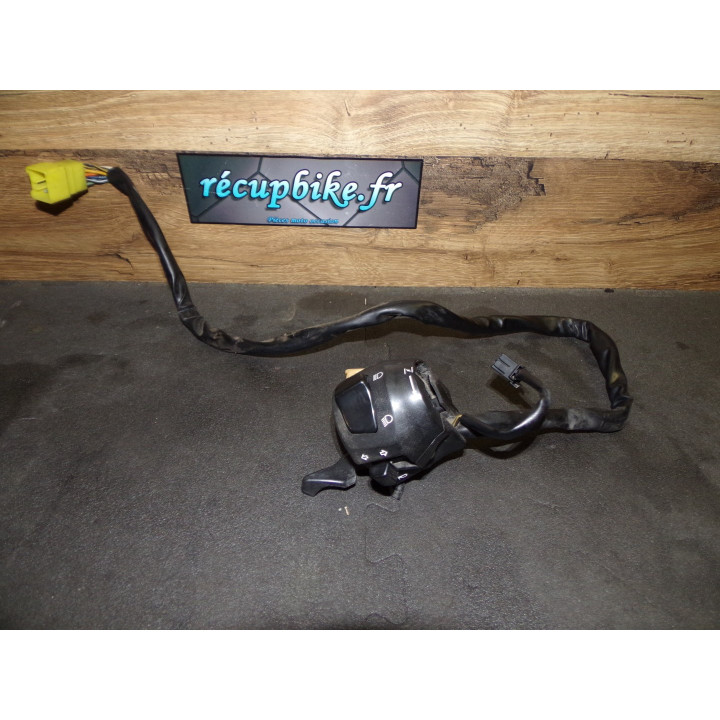 Commodo gauche Suzuki 750 GSX-F 2006