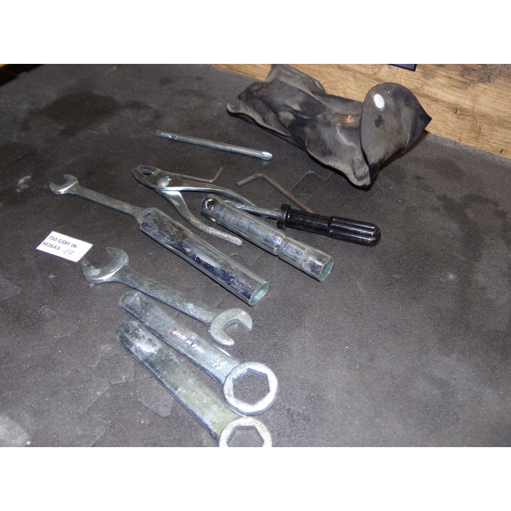 Trousse à outils Suzuki 750 GSX-F 2006