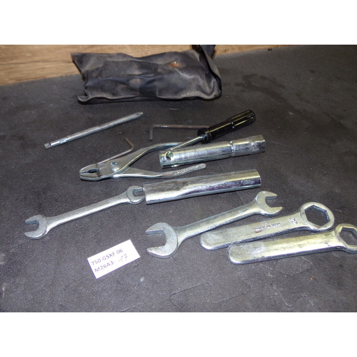 Trousse à outils Suzuki 750 GSX-F 2006