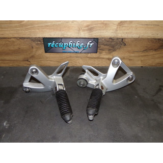 Platines repose pieds passager Suzuki 750 GSX-F 2006