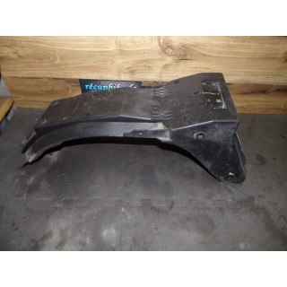 Passage de roue Triumph 1200 Trophy 2000