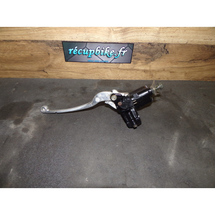 Maitre frein avant Suzuki 750 GSX-F 2006