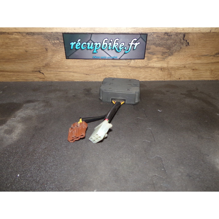Régulateur de charge Aprilia RSV 1000 2000