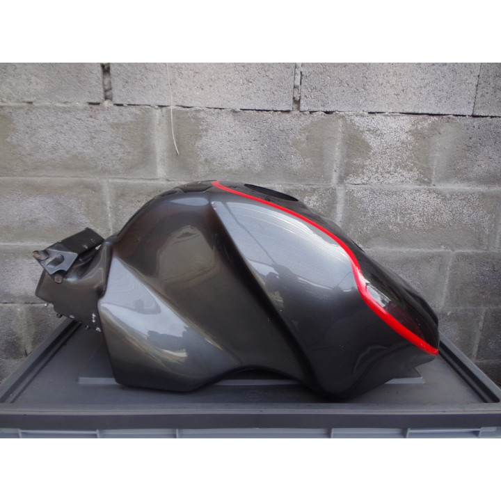 Réservoir Aprilia RSV 1000 2000