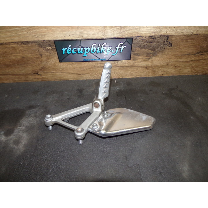 Platine repose pied droit Aprilia RSV 1000 2000