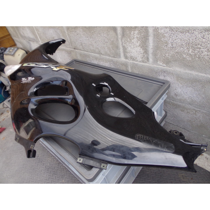 Flanc de crénage gauche Suzuki 750 GSX-F 2006 occasion - Recup Bike