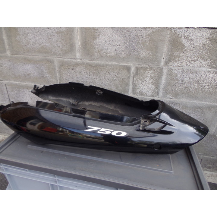 Carénage arrière  Suzuki 750 GSX-F 2006