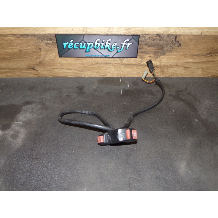 Commodo droit Aprilia RSV 1000 2000