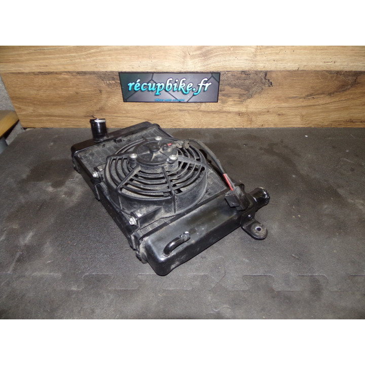 Radiateur droit ventilateur Aprilia RSV 1000 2000