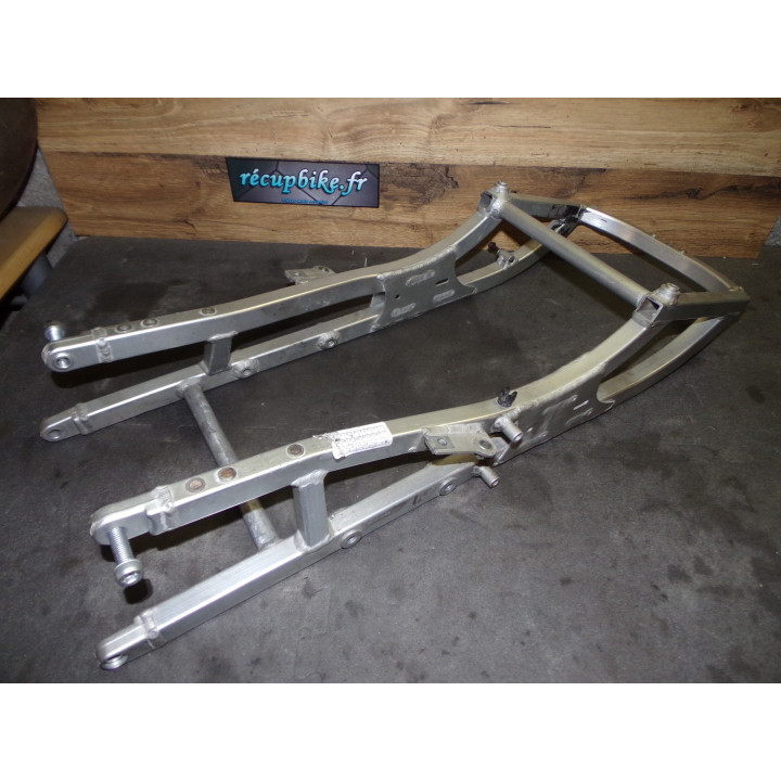 Boucle arrière Aprilia RSV 1000 2000