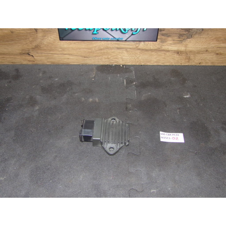 Régulateur redresseur charge Honda CBR-F 600 1997