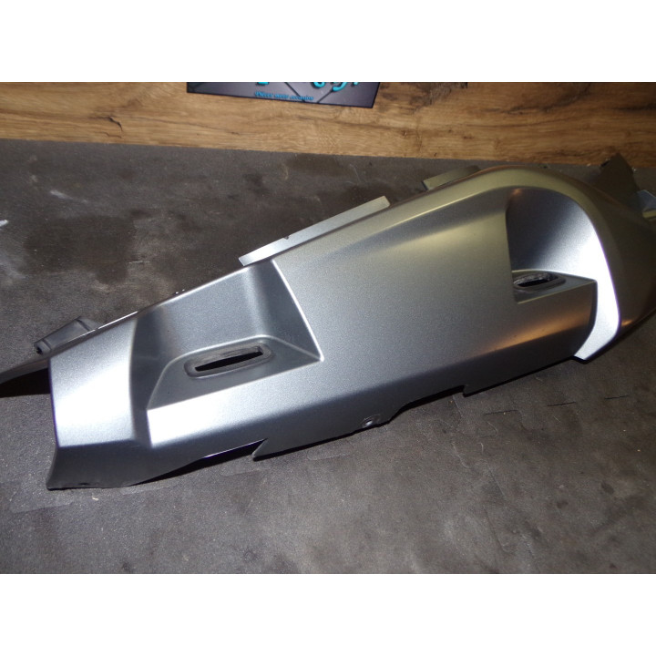 Carénage arrière droit BMW K1200 GT 2006
