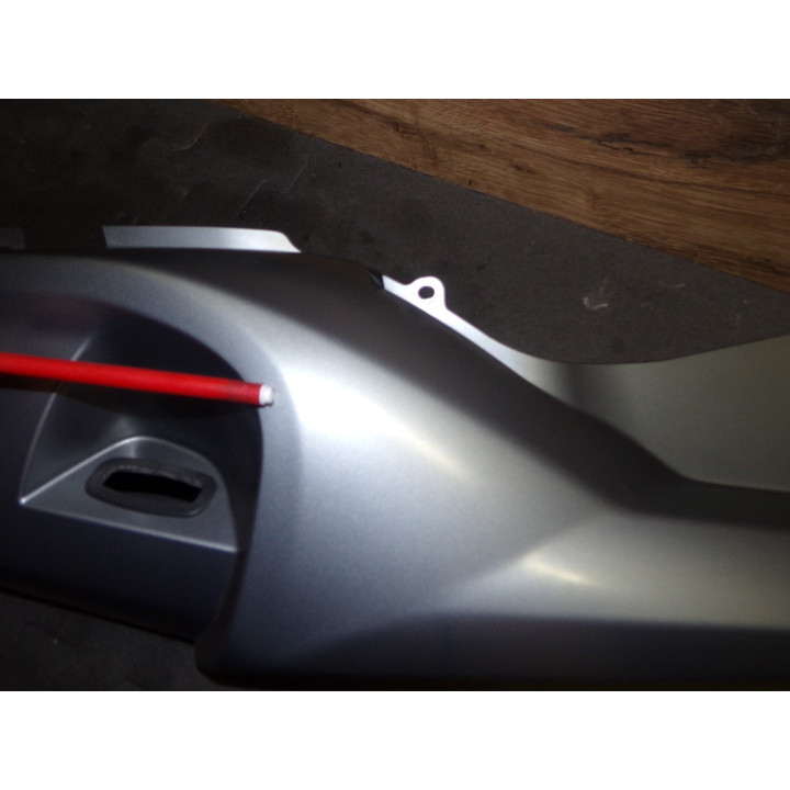 Carénage arrière droit BMW K1200 GT 2006 occasion au bon prix - Recup Bike