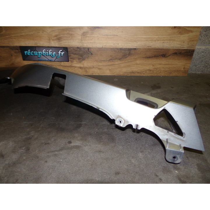 Carénage arrière droit BMW K1200 GT 2006 occasion au bon prix - Recup Bike