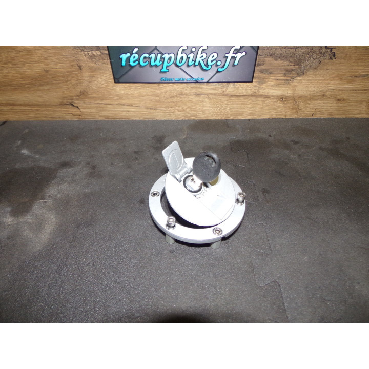 Bouchon réservoir Aprilia RSV 1000 2000