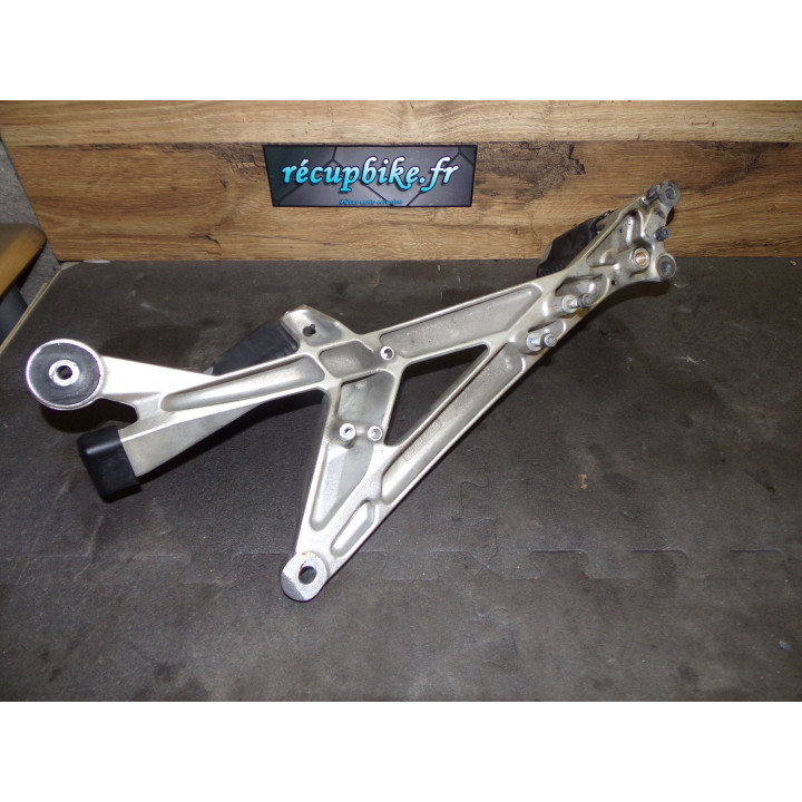 Platine repose pied droit BMW K1200 GT 2006