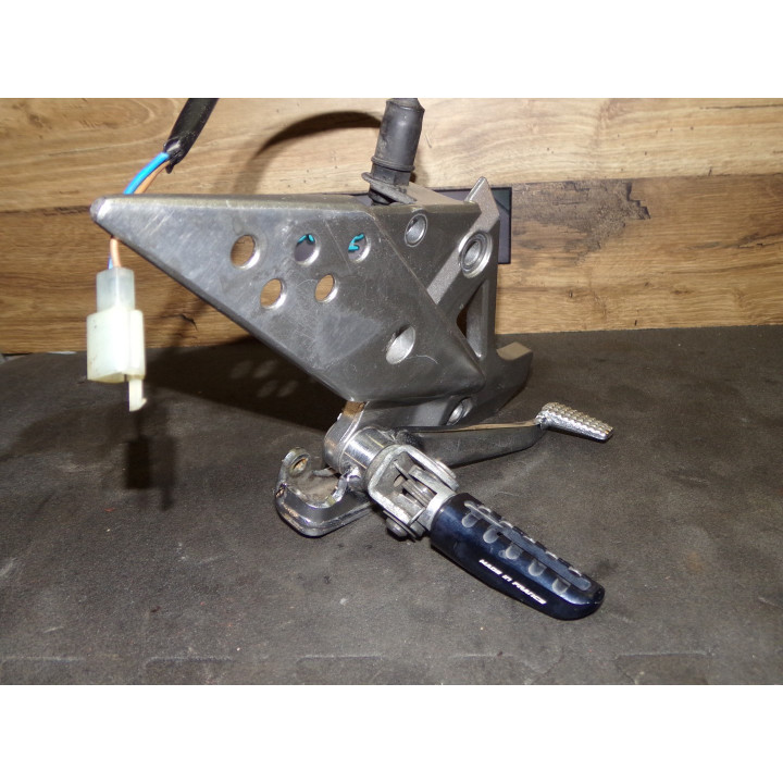 Platine droite frein Kawasaki 750 Z 2005