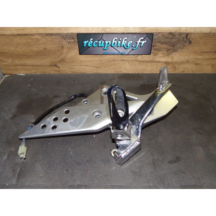 Platine droite frein Kawasaki 750 Z 2005