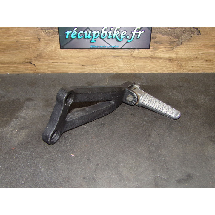 Repose pied passager gauche Kawasaki 750 Z 2004